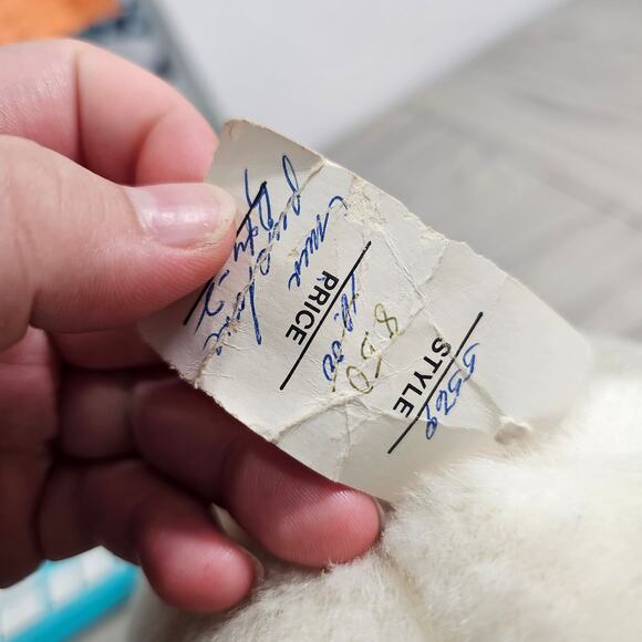 24k Polar Puff White Polar Bear Plush Stuffed Animal Hunched Over NEW - Picture 6 of 6